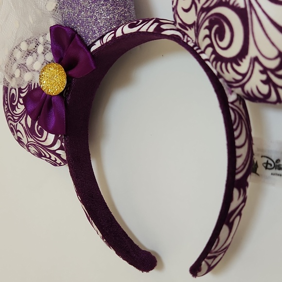 Disney Parks Purple Crown Feather Jubilee Mini Mouse Holiday Ears & bow - Picture 4 of 6